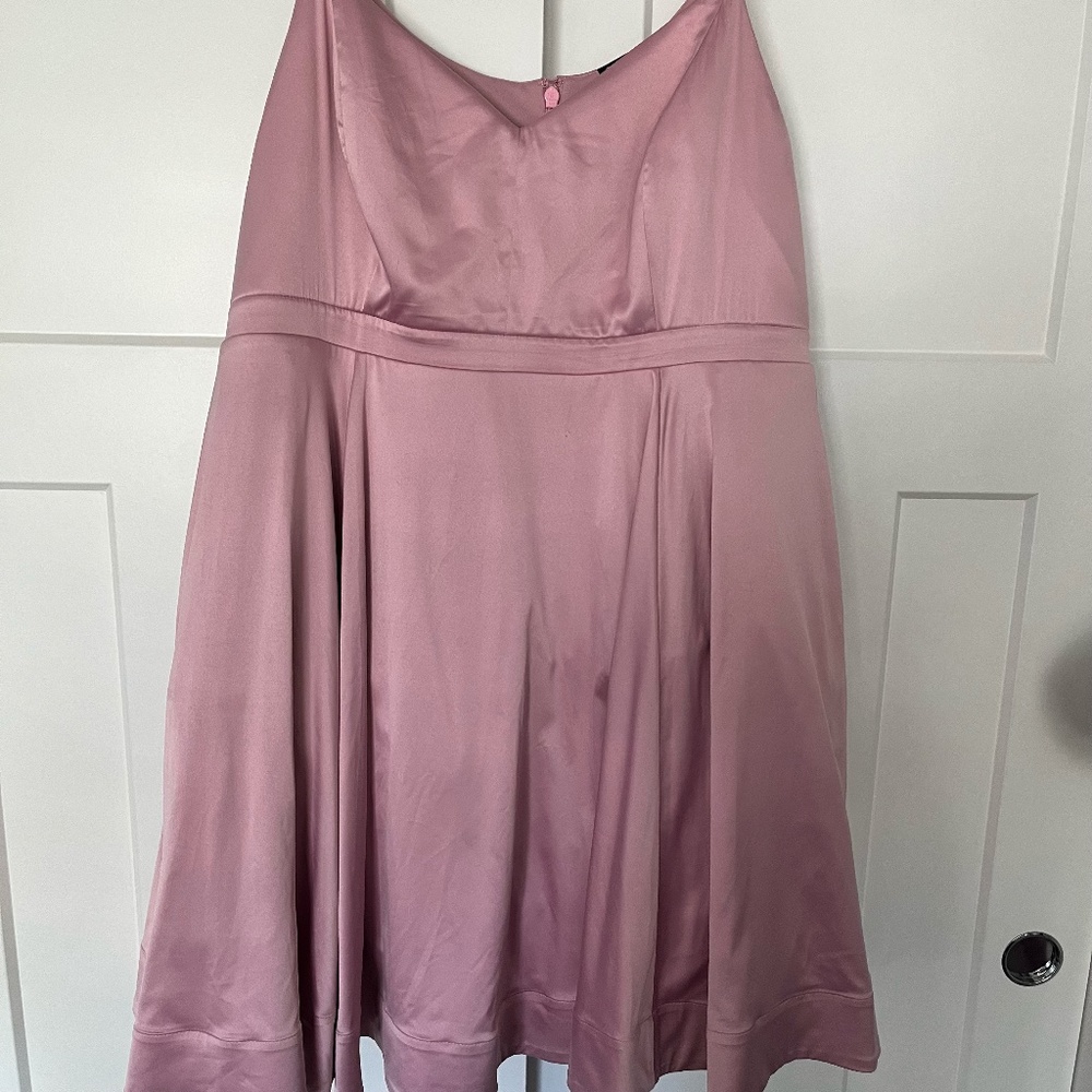 Satin Pink Dress With Pockets